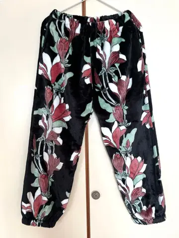 미사용 차이하네 카야 꽃무늬 플리스 캐주얼 팬츠