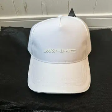 Mercedes-AMG 캡 화이트