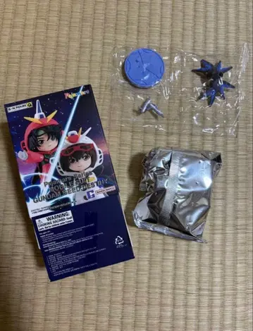 기동전사 건담 SEED DESTINY 중국 파자마 피규어 키라