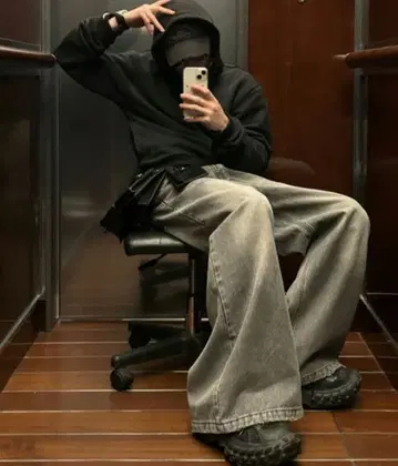 사이드 벨트 와이드 플레어 데님 팬츠 [MASONPRINCE]