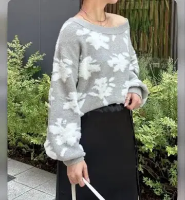 Thevon 자카드 샤기 니트 그레이 택 포함 미사용 새상품