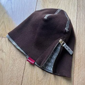 90s 올드 오클리 니트 모자 모자 빨간색 택 비니 브라운