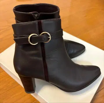 숏부츠 다크 브라운