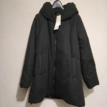 클라우드나인 다운 코트 블랙