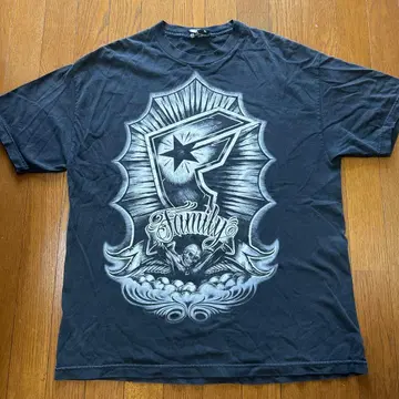 FAMOUS SK8 스케이터 티셔츠 XL