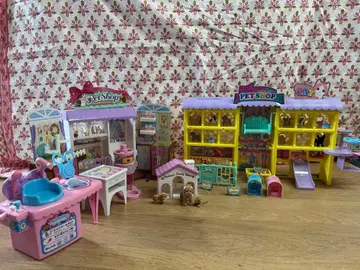 [ 리카짱 ] 반려동물 샵 2개 세트 고양이와 강아지 피규어 포함