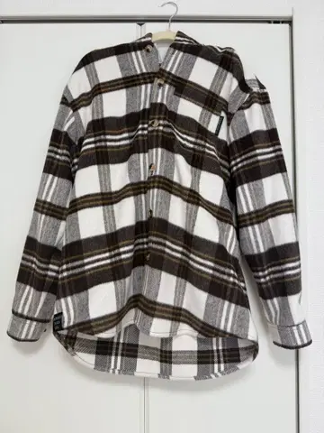 DOUBLE FOUR SIX 체크 셔츠 아타에 신지로