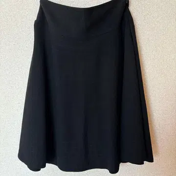 DKNY 플레어 스커트