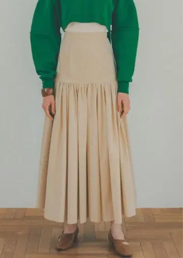 CLANE 클라네 개더 티어드 맥시 스커트 베이지