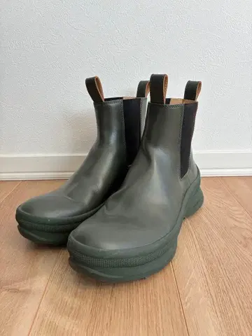 컨디션 최상 JIL SANDER 질 샌더 ANKLE BOOT 올리브 42