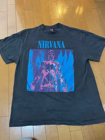 NIRVANA SLIVER 티셔츠 XL