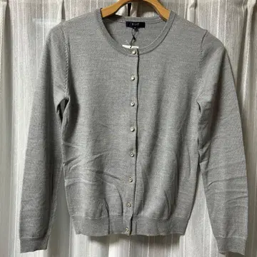 [택 포함 새상품] ROPE 그레이 버튼 달린 가디건 M