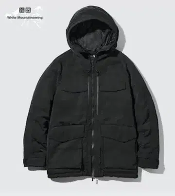 유니클로 화이트 마운티니어링 L 하이브리드 다운 오버사이즈 파카