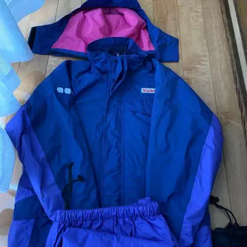 야쿠르트 후드 부착 보라색 점퍼 바지 L