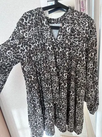 bibiy. 레오파드 무늬 긴팔 원피스