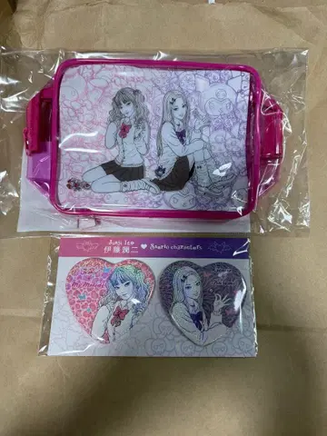 이토 준지 산리오 콜라보 갸루 토미에 하트 캔뱃지 클리어 파우치 세트