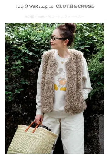 허그아워 W 니들 퍼 베스트 미사용 새상품