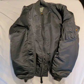 90s ALPHA 알파 MA-1 MADE IN USA M 사이즈