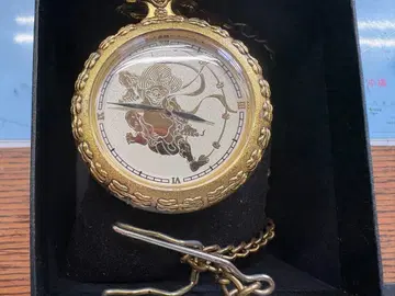 드래곤 디자인 포켓 워치