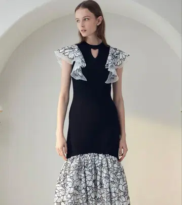 flower embroidery 니트 원피스 EIMY ISTOIRE