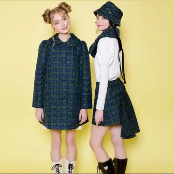 MILK Barbie Little 코트 블랙워치