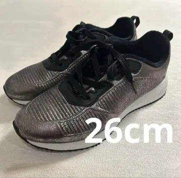 스케쳐스 메탈릭 그레이 스니커즈 26cm