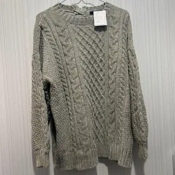 아즈노우아즈 그레이 케이블 니트 긴팔 스웨터