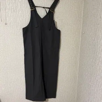 블랙 살로펫 V넥 조정 가능