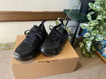 grounds 그래운즈 스니커즈