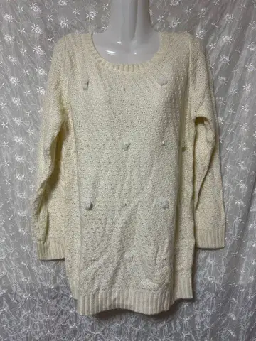 [새상품] 아이보리 케이블 니트 스웨터