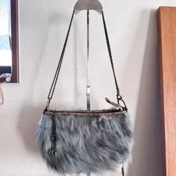 그레이 퍼 핸드백 체인 스트랩 포함