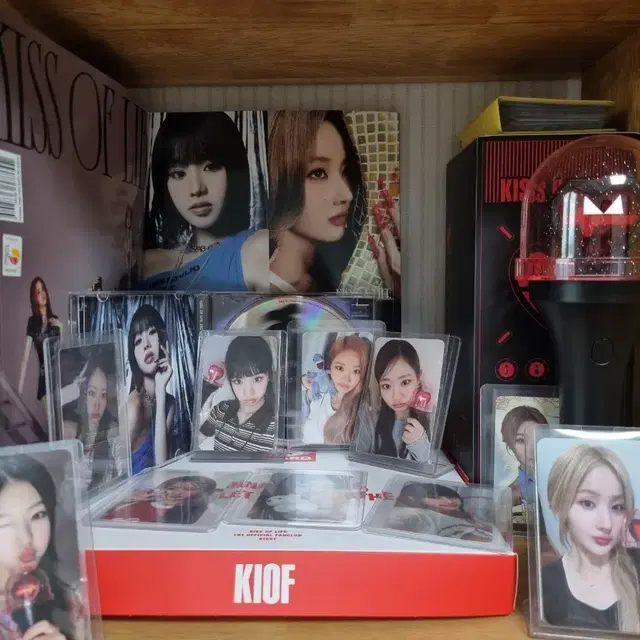 키오프 굿즈 일괄  / 포카 / 응원봉 / 멤버쉽 키트 / 앨범