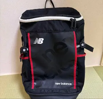 뉴발란스 백팩
