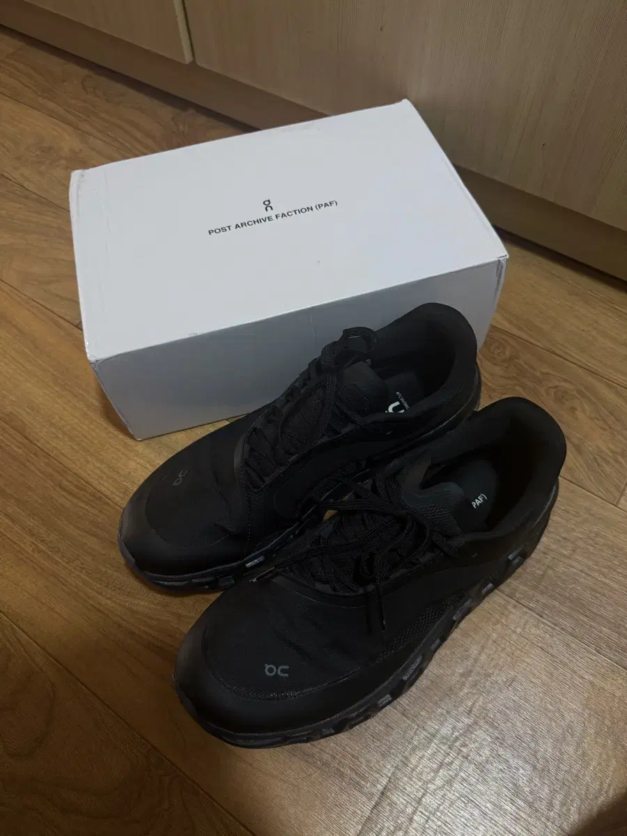 Hoka One One Cloudmonster 2