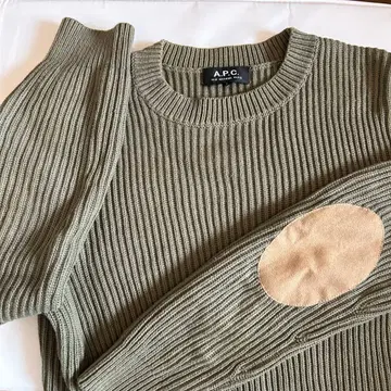 A.P.C. 올리브 그린 코튼 100% 스웨터