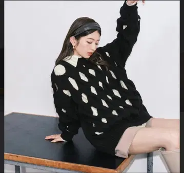 Lily Brown (릴리 브라운) 시스루 케이블 니트