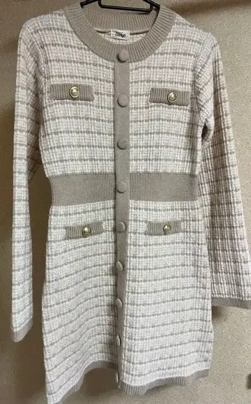 [ 새상품급 ] evelyn 니트 원피스 긴팔 베이지 계열