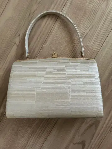 결혼용 기모노 가방 포멀 백 은색 결혼식 예복