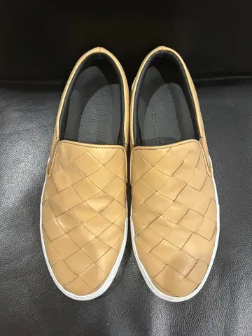 펠리코 써니 슬립온 39 25.0