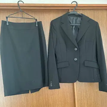 온워드 카시야마 수트 대학 입학식