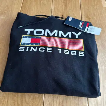 [ 미사용 새상품 ] TOMMY JEANS 블랙 후드 부착 후드티 풀오버