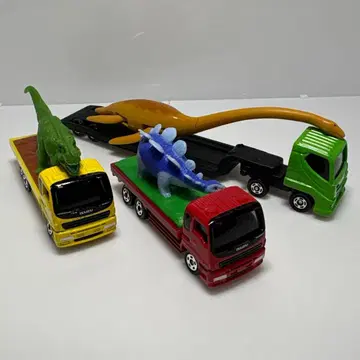 토미카 상자 나르고 놀자! 공룡 운반차 세트