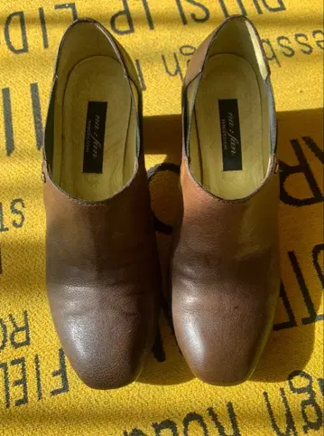 RABOKIGOSHI 새상품급 브라운 가죽 펌프스 22.5cm