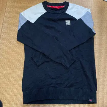 New Balance 니트 스웨터 M 블랙/그레이