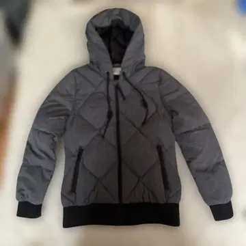 아디다스 새상품급 퀼팅 다운 자켓 다운 70% 그레이