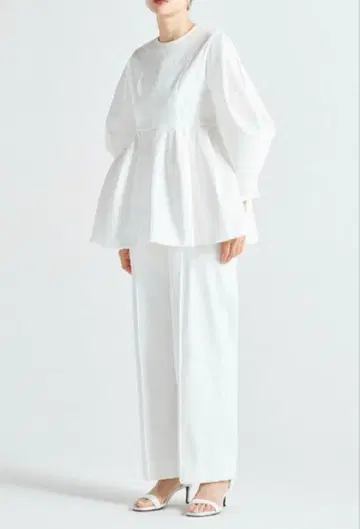 [ 새상품급 ] [ shirocon ] 오리가미 블라우스 화이트 38