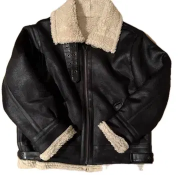 Ungrid 블랙 가죽 무스탕 코트 M