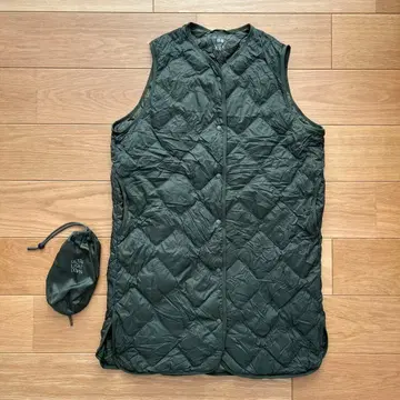 유니클로 울트라 라이트 다운 롱 베스트 카키 L