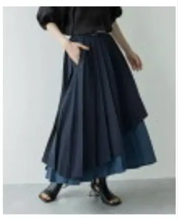 HARE 레이어드 플리츠 스커트