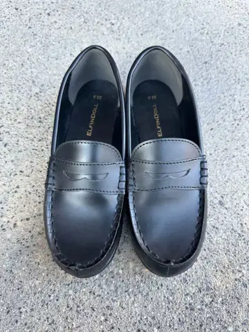 블랙 로퍼 슬립온